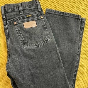 black vintage wrangler jeans